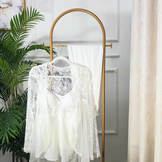 3 pieces: shirt, pants, and a robe dressing gown  Color: white 0044