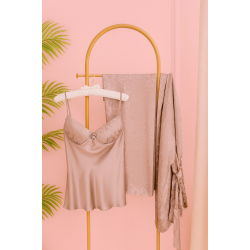 3 pieces: shirt, pants, and a robe dressing gown???? Dusty mauve color Code: 0018